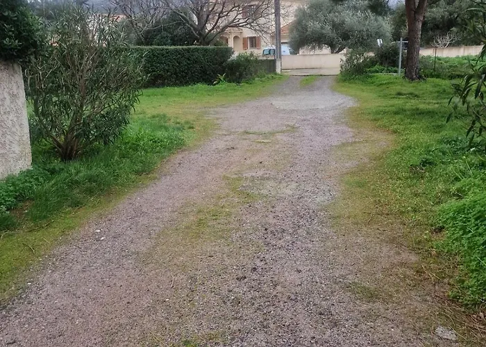 A 2 Pas De La
